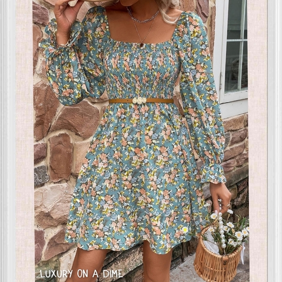 Dresses & Skirts - Retro Floral Print Long-sleeve Smocked Bodice Mini Dress Babydoll Mini Bohemian